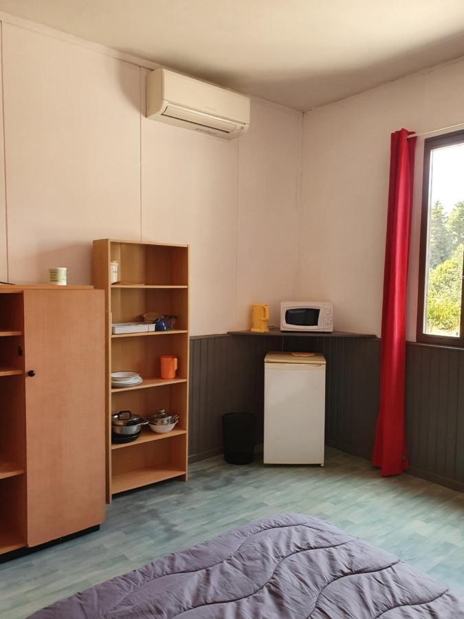 Camping Des 2 Rives- Chambres Etang-sur-Arroux Екстер'єр фото