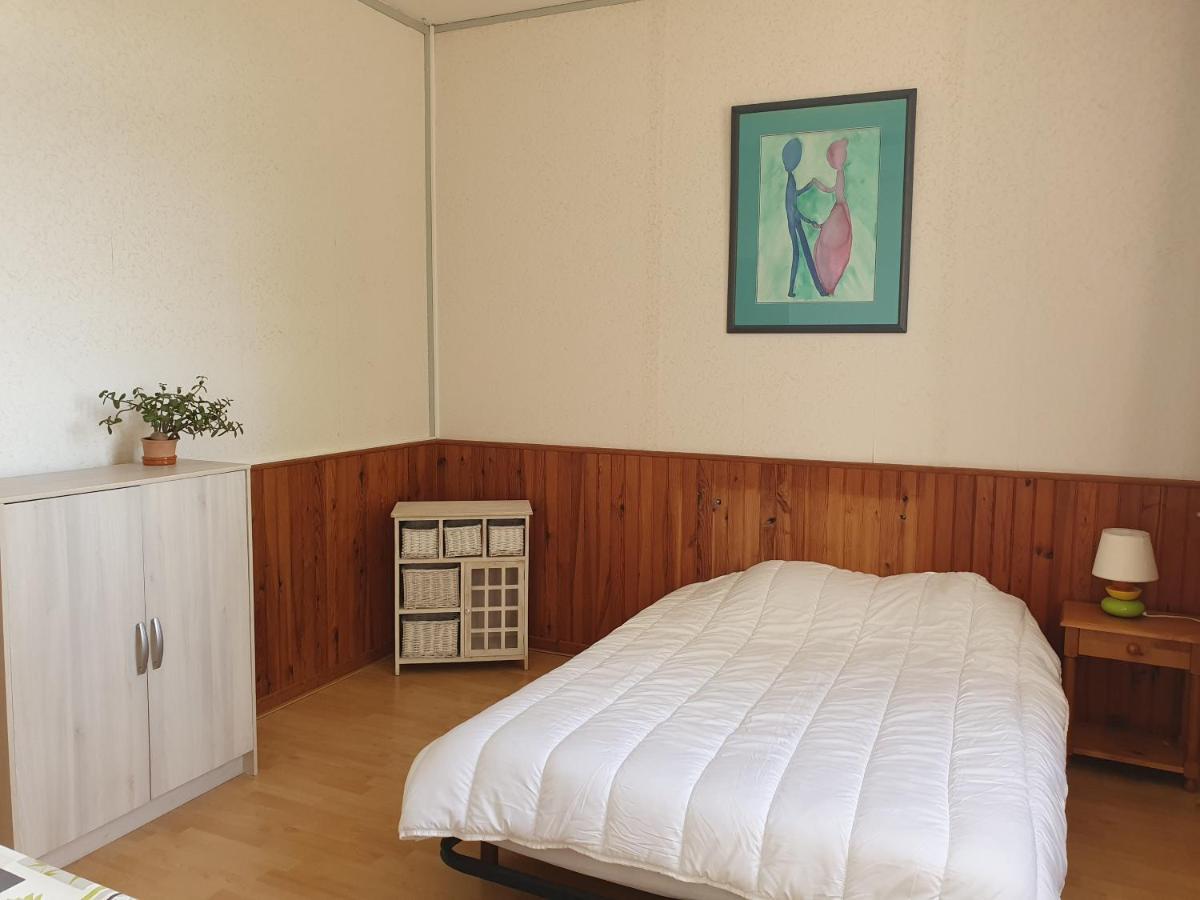 Camping Des 2 Rives- Chambres Etang-sur-Arroux Екстер'єр фото