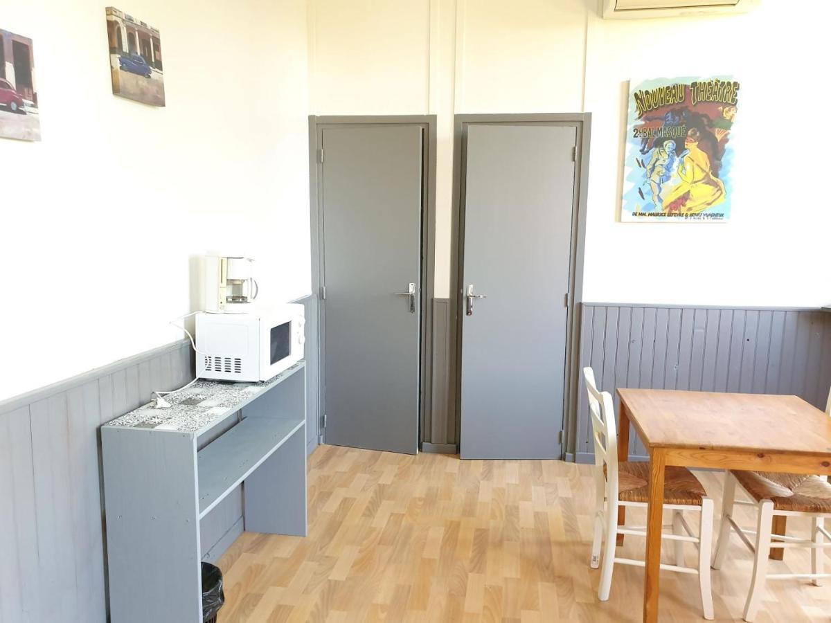 Camping Des 2 Rives- Chambres Etang-sur-Arroux Екстер'єр фото